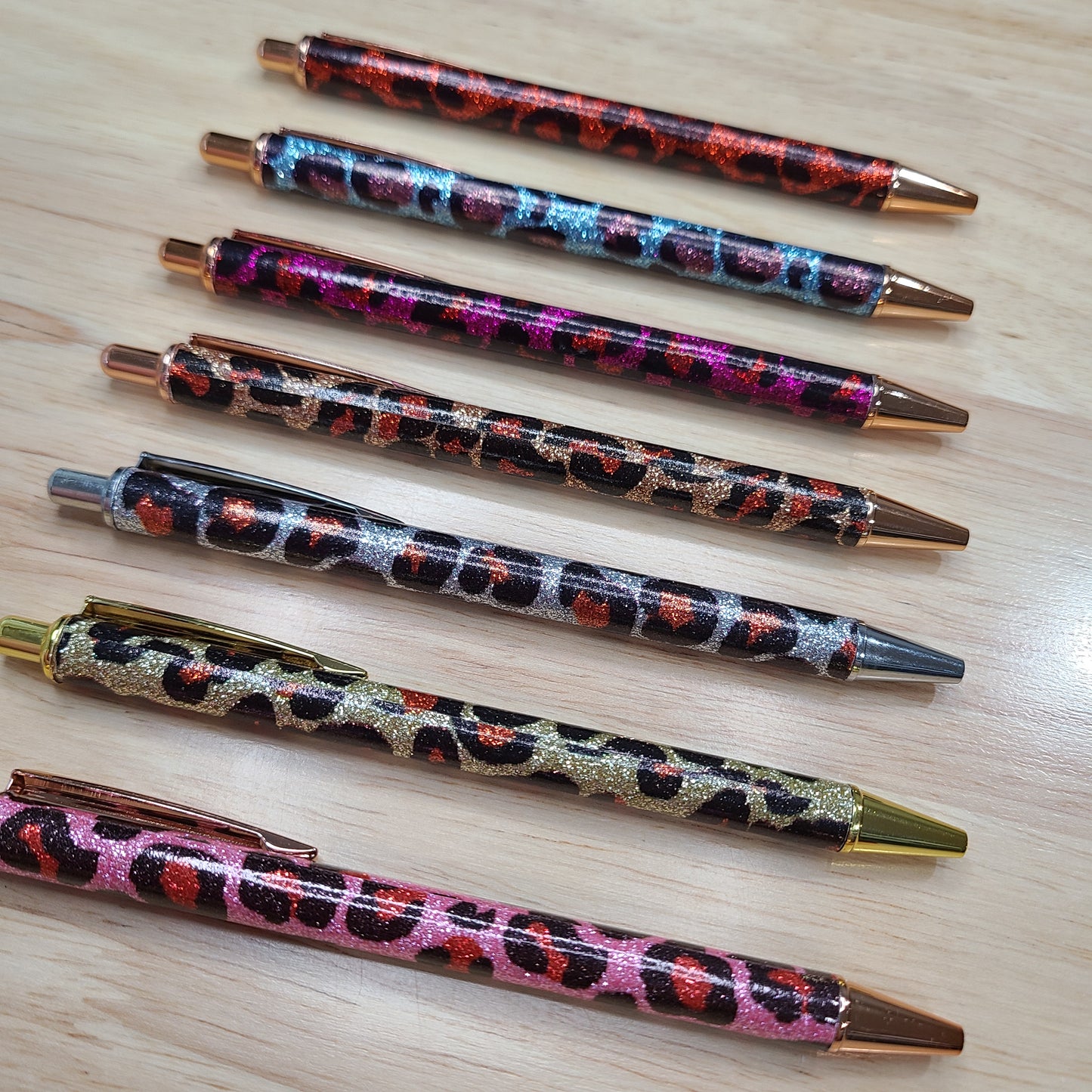 Leopard Print Smooth Glitter Ballpoint Pen