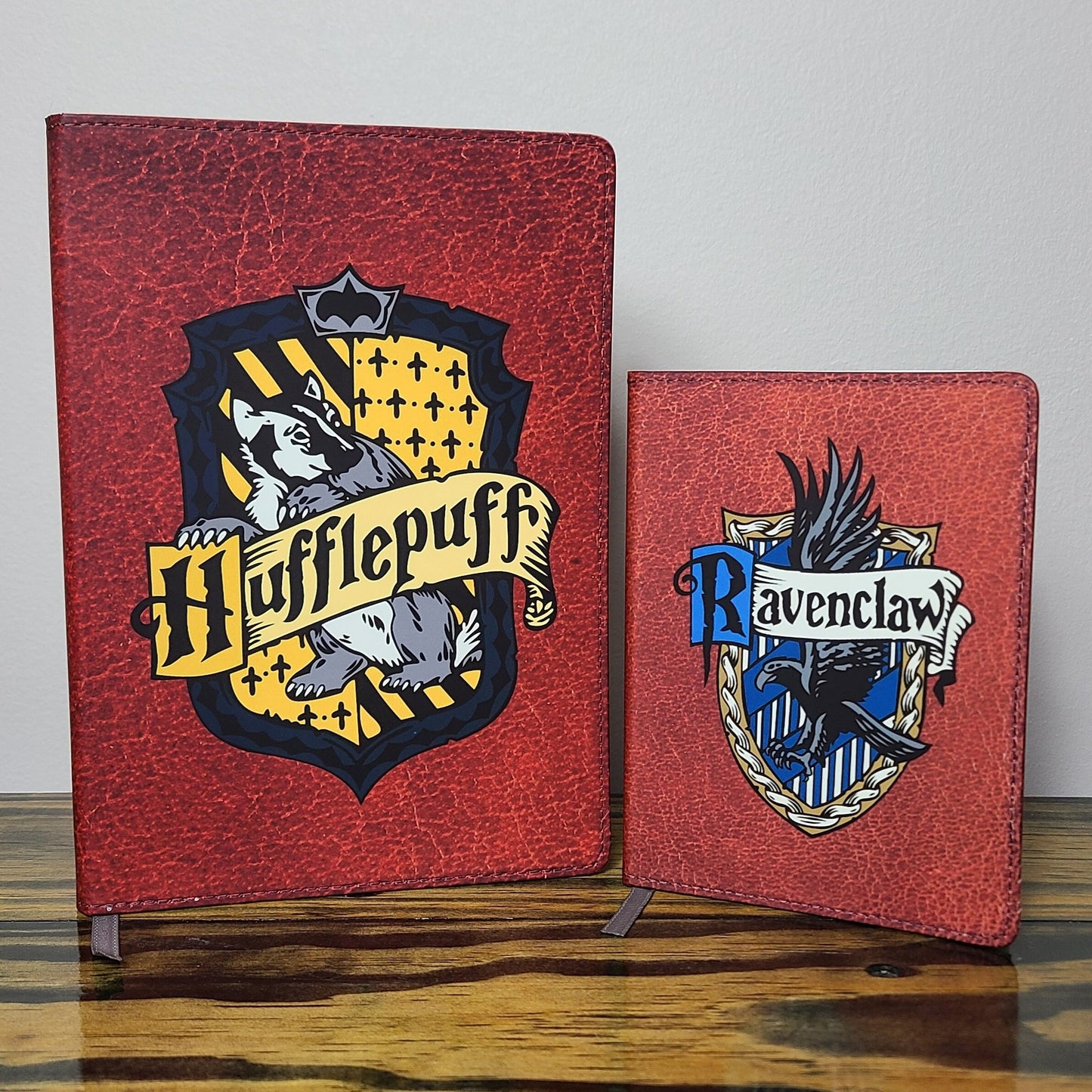 Harry Potter Journal, Hogwarts, Ravenclaw, Hufflepuff, Gryffindor, Slytherin, House Crest, Wizards, Ron Weasley, Hermione Granger, Diary